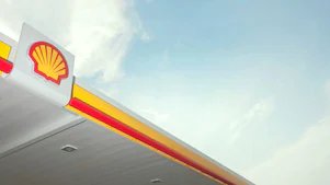 The Shell pecten on a retail service station
